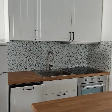 Fuer 4 Personen Ca 40 Qm In Njivice, Kvarner Bucht Krk Apartman *