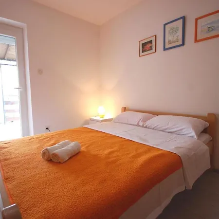 Apartman Fuer 4 Personen Ca 40 Qm In Njivice, Kvarner Bucht Krk *