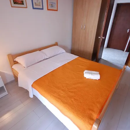 Fuer 4 Personen Ca 40 Qm In Njivice, Kvarner Bucht Krk Apartman Njivice