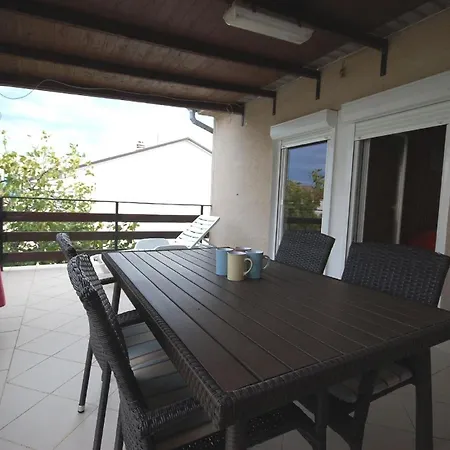 Fuer 4 Personen Ca 40 Qm In Njivice, Kvarner Bucht Krk Apartman